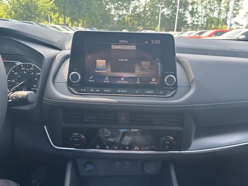 New 2026 Nissan Rogue SV FWD image 10