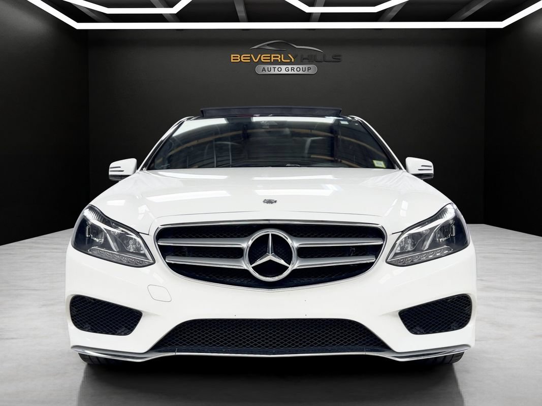 Used 2016 Mercedes-Benz E 400 4MATIC Sedan image 8