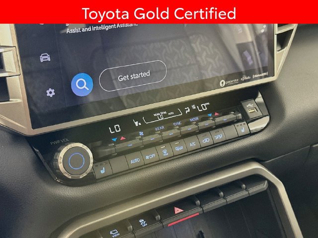 Used 2024 Toyota Sequoia SR5 AWD/4WD image 17