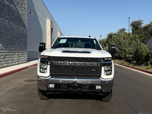 Used 2020 Chevrolet Silverado 3500 LT w/ All Star Edition AWD/4WD image 2