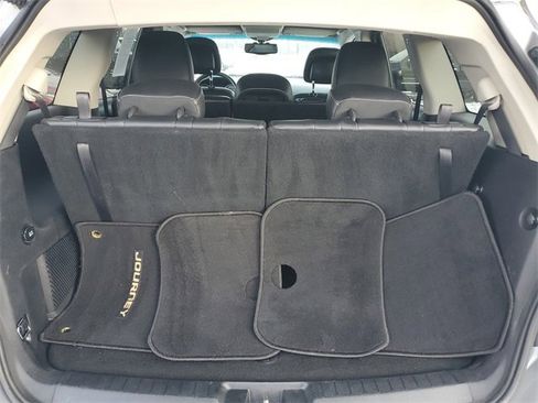 Used 2015 Dodge Journey Crossroad w/ Flexible Seating Group image 7