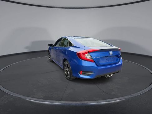 Used 2019 Honda Civic Sport image 6