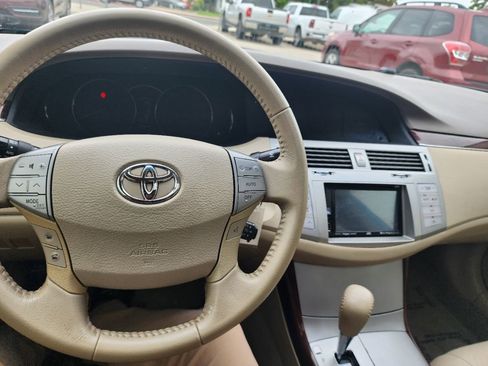 Used 2008 Toyota Avalon XLS FWD image 19