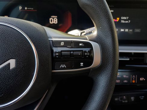 Used 2025 Kia K5 LXS image 20