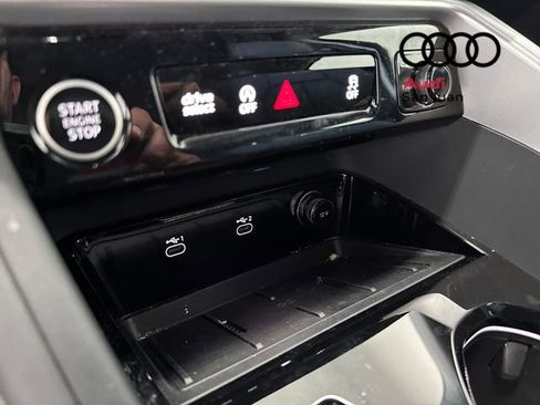 Certified 2025 Audi Q5 2.0T Premium w/ Convenience Package image 39