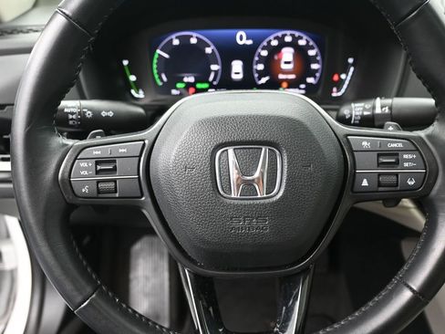 Used 2024 Honda Accord EX-L image 11