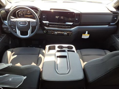 New 2026 GMC Sierra 1500 Elevation image 11