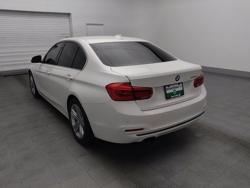 Used 2017 BMW 330i Sedan w/ Driver Assistance Package RWD image 5