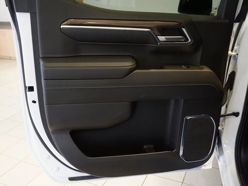 Certified 2024 Chevrolet Silverado 1500 LT image 24