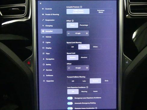 Used 2017 Tesla Model S 75D image 16