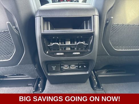 New 2025 Jeep Grand Cherokee Limited image 41