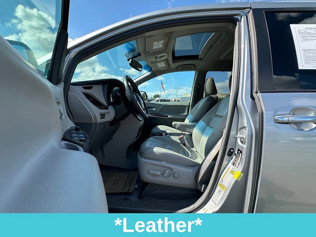 Used 2016 Toyota Sienna XLE Premium AWD/4WD image 15