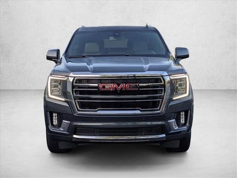 Used 2021 GMC Yukon SLT w/ SLT Luxury Plus Package AWD/4WD image 2
