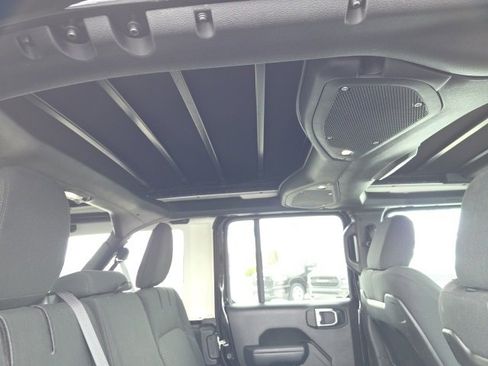 Used 2025 Jeep Wrangler Unlimited Rubicon 4xe w/ Safety Group image 46