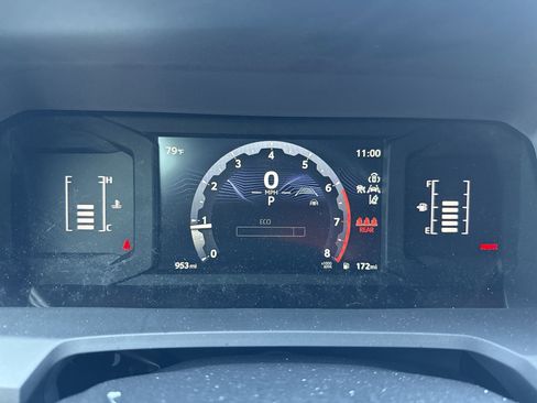 Certified 2026 Toyota Tacoma SR5 image 10