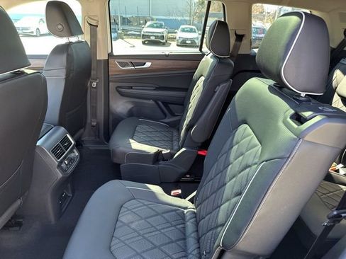 New 2026 Volkswagen Atlas SEL Premium R-Line AWD/4WD image 17