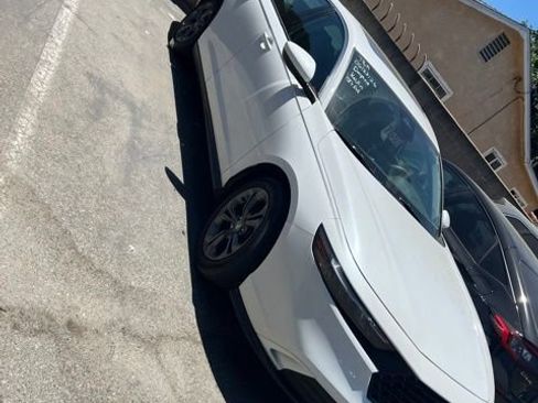 Certified 2023 Honda Accord EX image 3