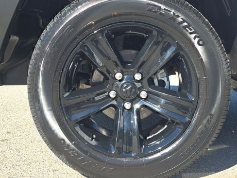 Certified 2024 RAM 1500 Classic Warlock AWD/4WD image 8