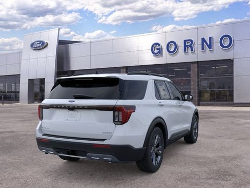 New 2026 Ford Explorer Active w/ Active Comfort Package AWD/4WD image 8