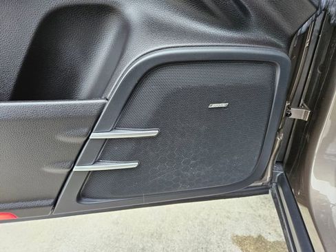 Used 2016 Porsche Cayenne AWD/4WD image 21