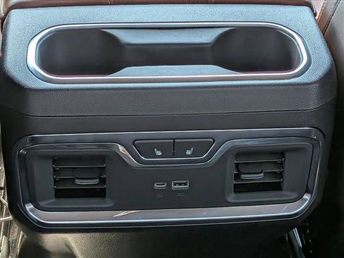 Used 2024 GMC Sierra 3500 Denali Ultimate image 24