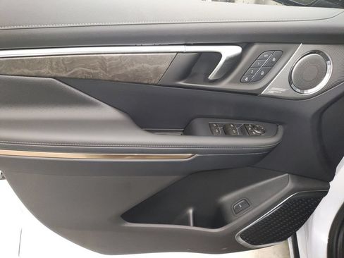 New 2026 Buick Enclave Avenir w/ Super Cruise Package AWD/4WD image 26