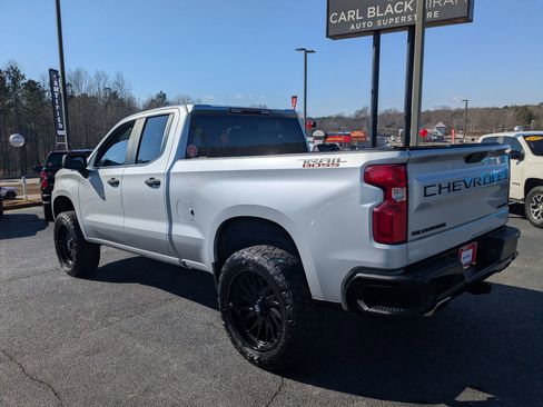 Used 2019 Chevrolet Silverado 1500 Custom Trail Boss w/ Custom Convenience Package image 7