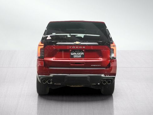 Used 2025 Chevrolet Tahoe Premier AWD/4WD image 4