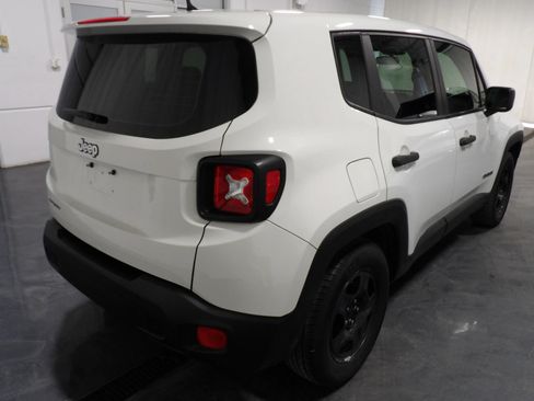 Used 2017 Jeep Renegade Sport w/ Power & Air Group FWD image 5