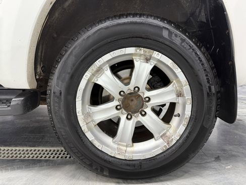 Used 2006 Toyota 4Runner Limited image 26