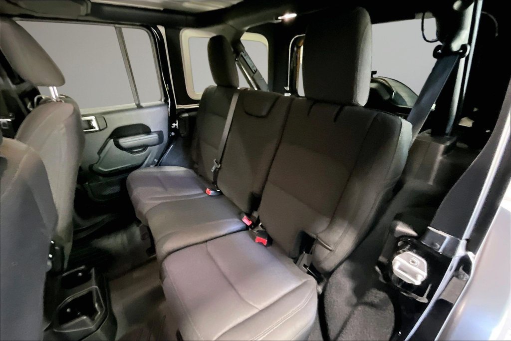 Used 2022 Jeep Wrangler Unlimited Sport AWD/4WD image 22