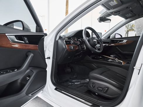Used 2023 Audi A4 2.0T Premium AWD/4WD image 18