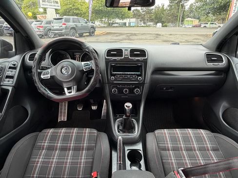 Used 2014 Volkswagen GTI Wolfsburg Edition FWD image 12