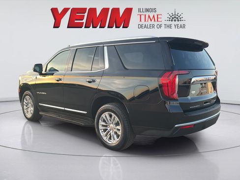 Used 2023 GMC Yukon SLT w/ SLT Premium Package AWD/4WD image 10