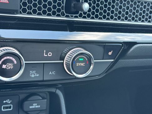 Used 2023 Honda Civic EX image 30