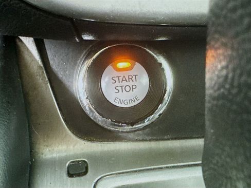 Used 2021 Nissan Murano SV image 33