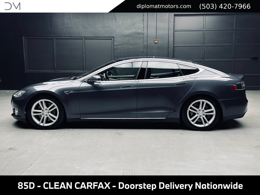 Used 2015 Tesla Model S 85D AWD/4WD image 4