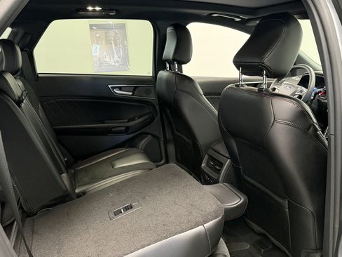 Used 2024 Ford Edge ST w/ Equipment Group 401A image 29