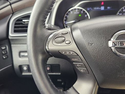 Used 2019 Nissan Murano Platinum image 17