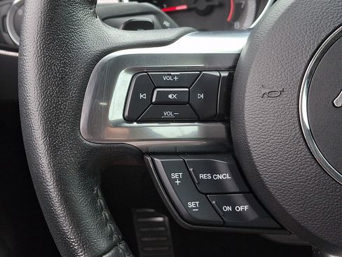 Used 2019 Ford Mustang Coupe w/ Equipment Group 101A RWD image 22