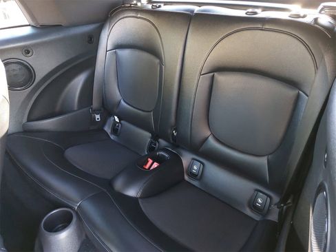 Used 2022 MINI Cooper S image 13