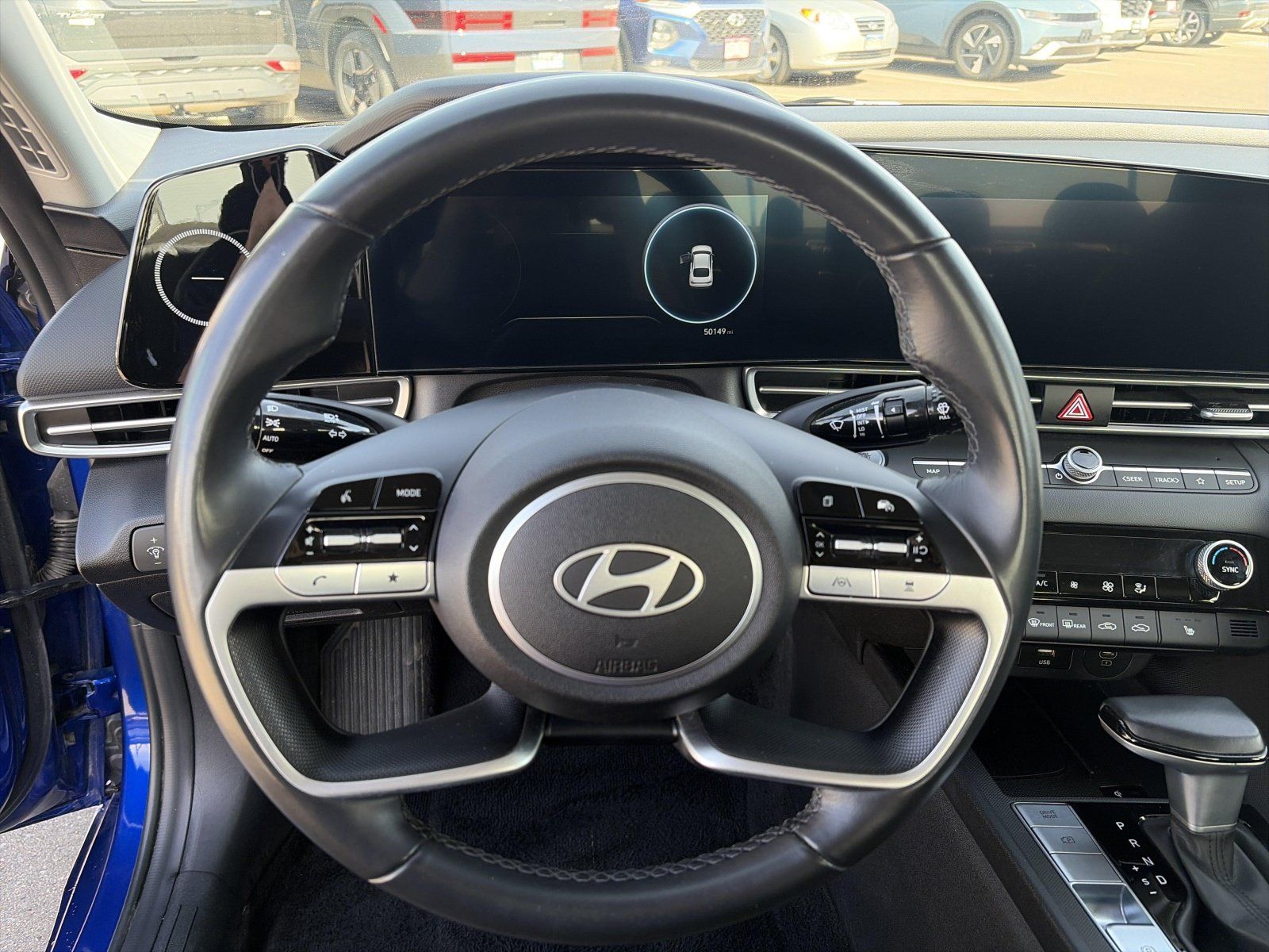Certified 2025 Hyundai Elantra Limited FWD image 17