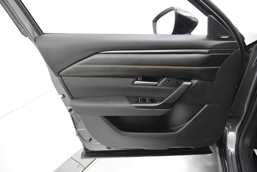 New 2026 MAZDA CX-50 AWD 2.5 S w/ Weather Package image 32