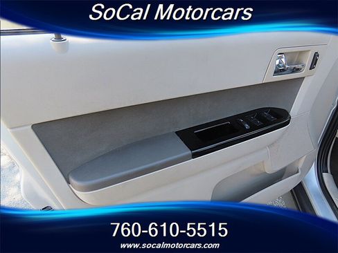 Used 2009 MAZDA Tribute Grand Touring image 25