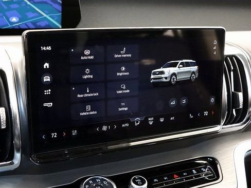 New 2025 Ford Expedition Max Platinum w/ Driver's Package image 23