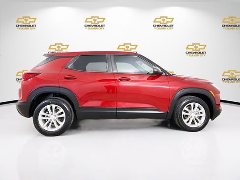 Used 2021 Chevrolet TrailBlazer LS FWD image 9
