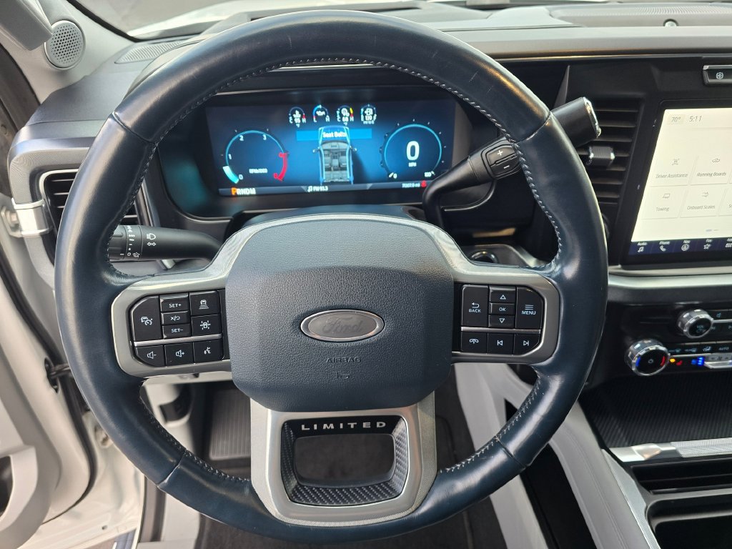 Used 2023 Ford F350 Limited w/ FX4 Off-Road Package AWD/4WD image 16