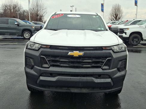 Used 2023 Chevrolet Colorado W/T w/ WT Convenience Package image 2