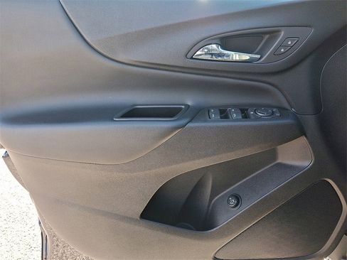 Certified 2023 Chevrolet Equinox LT image 14