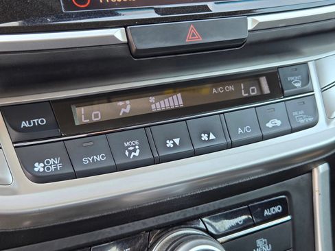 Used 2014 Honda Accord EX-L image 27